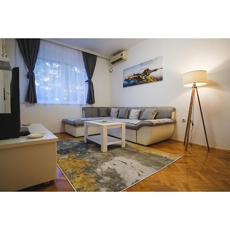 Apartment Flex 7 Podgorica Extérieur photo